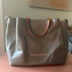 Dooney and Bourke City Barlow bag. Grey